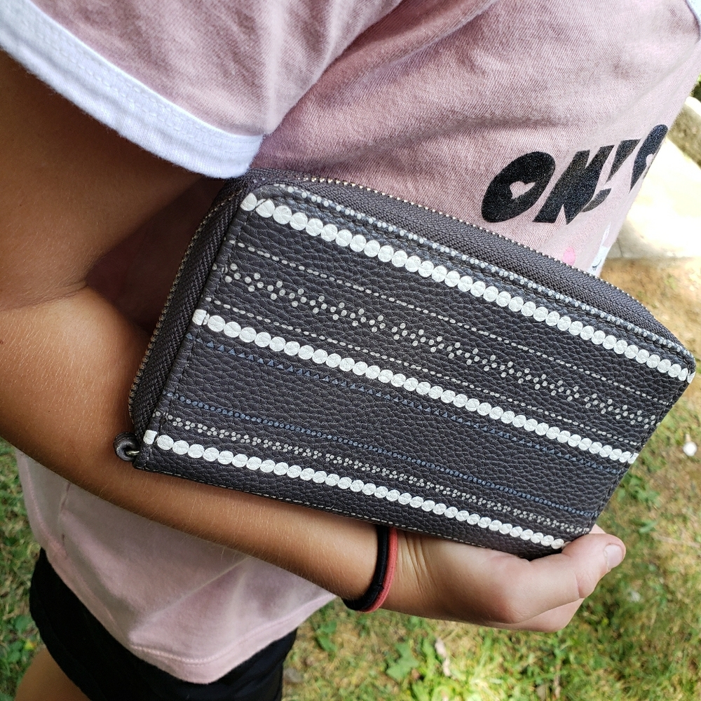 31 stackin Jacksons wallet